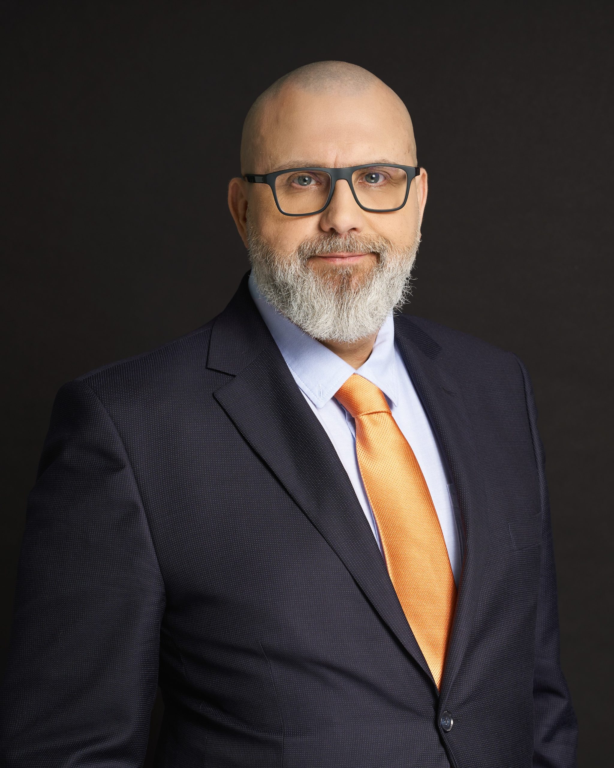 Gniewomir Parzyjagla prostokat scaled