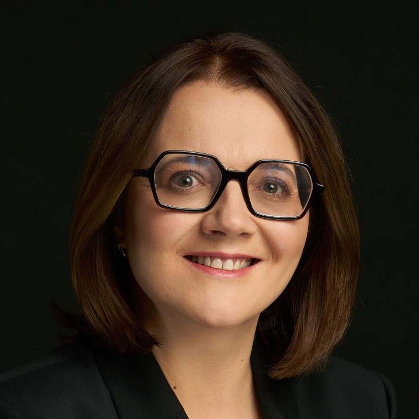 Justyna Bauta Szostak kwadrat