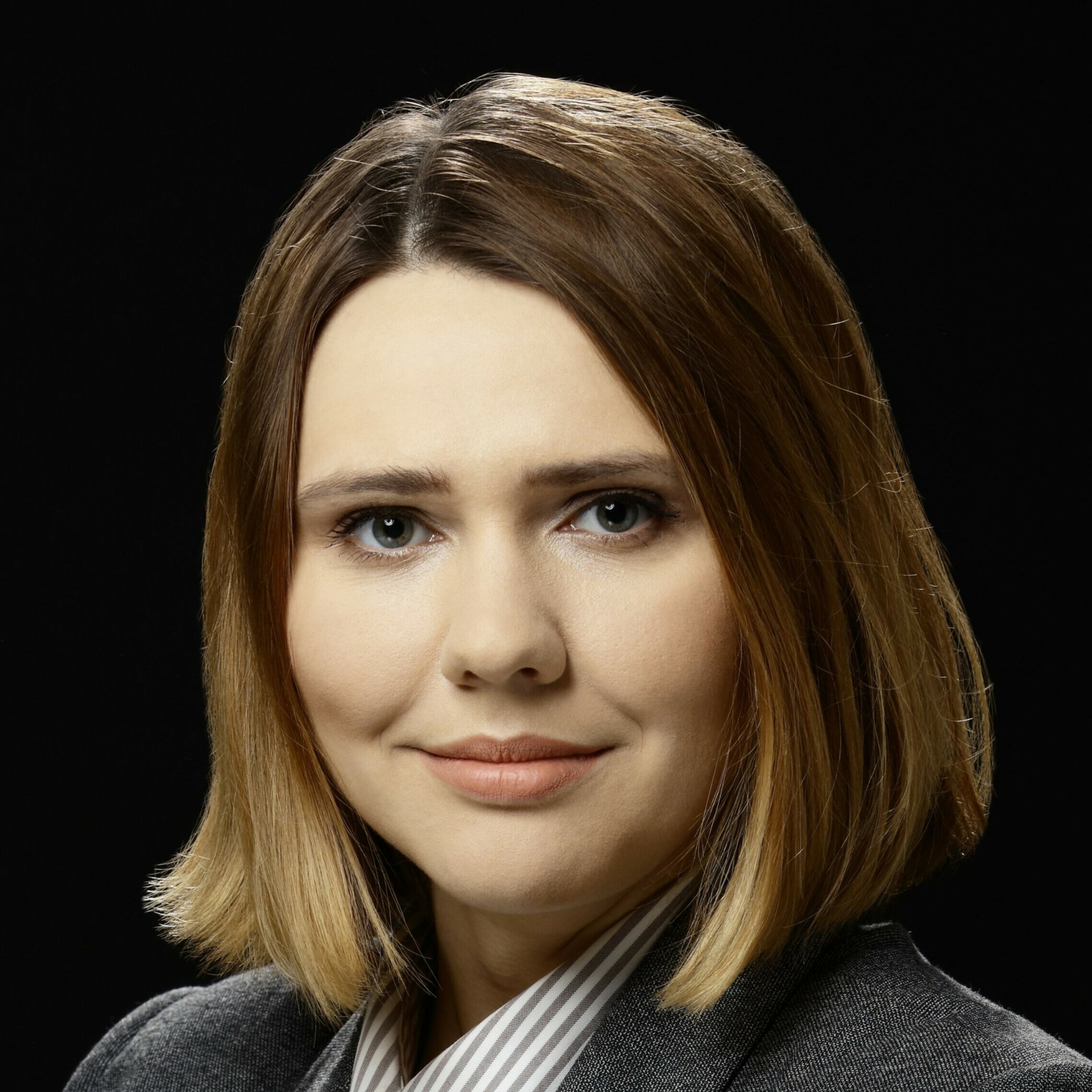 Iwanna Lewko kwadrat scaled 1