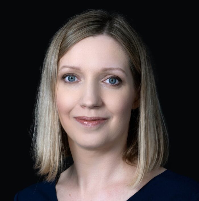 Mariola Dąbkowska_Kwadrat