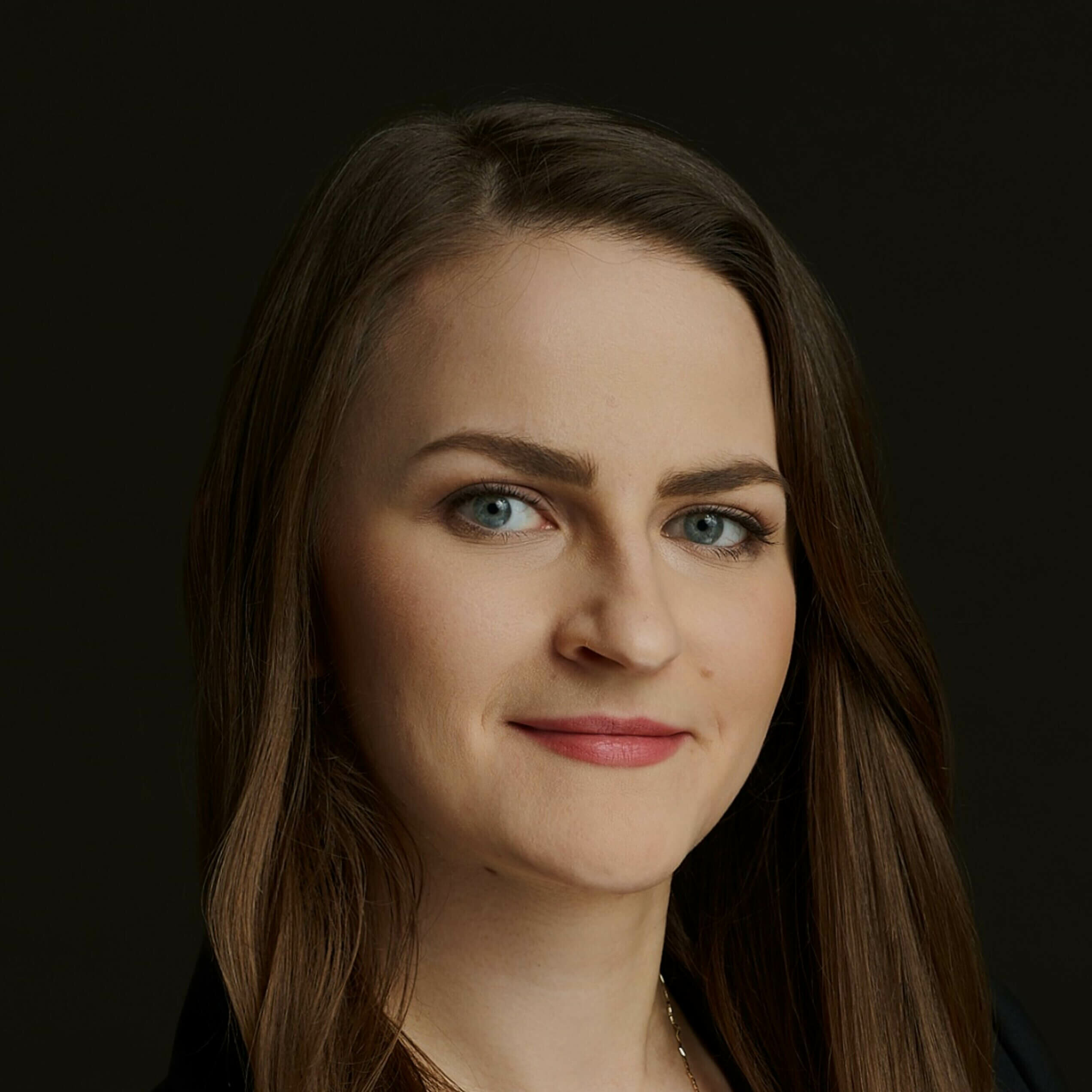 Katarzyna Jusinska kwadrat scaled