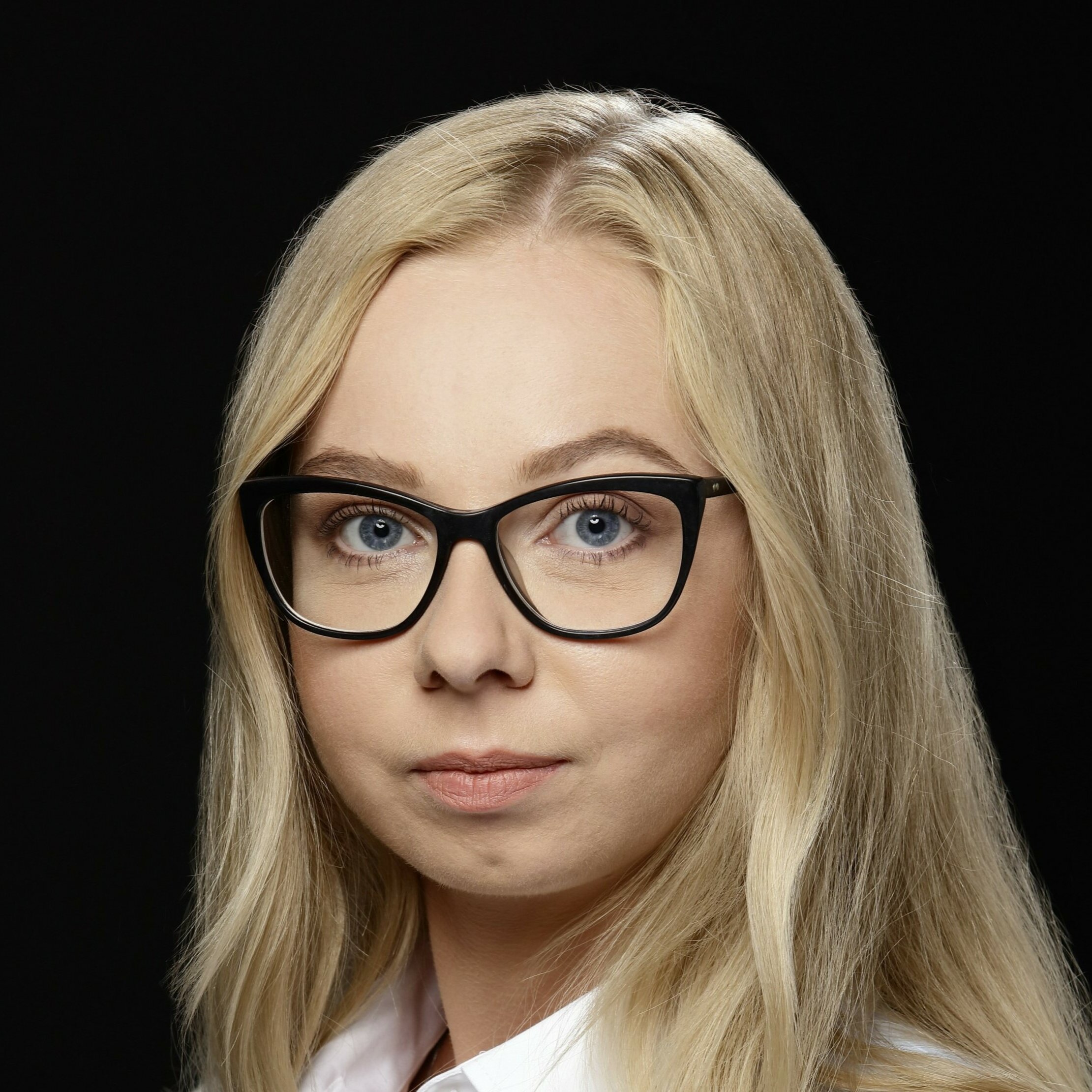 Urszula Piwnicka kwadrat 2